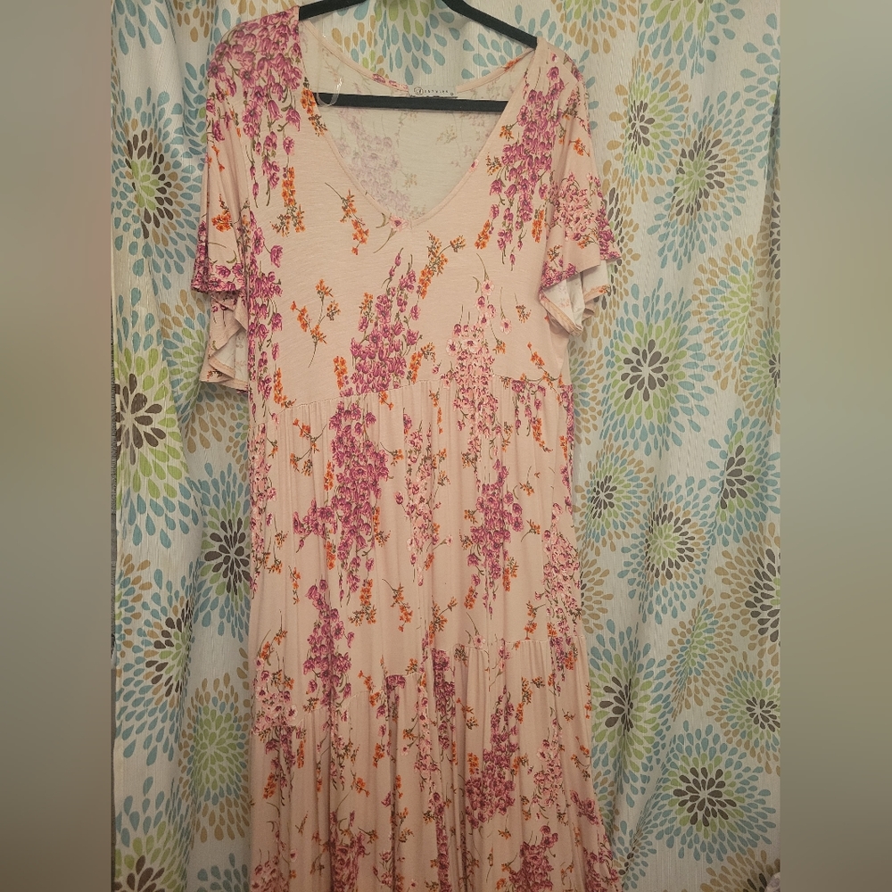 BOGO Pink floral maxi dress 1xl